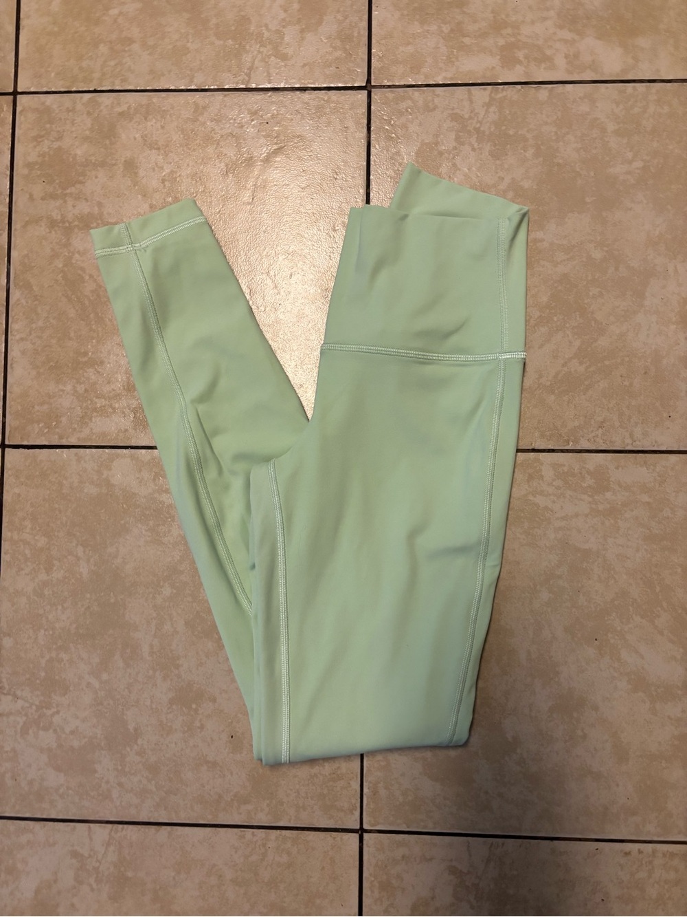 lululemon Align High Rise Pant 28” in Creamy Mint